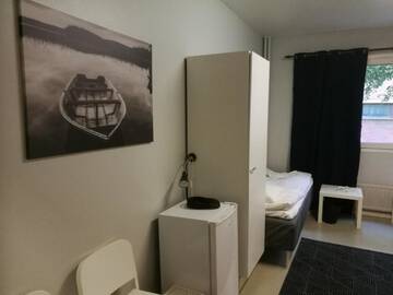Фото номера Трехместный номер с общей ванной комнатой Хостелы HVC Hostel Turku г. Турку 6