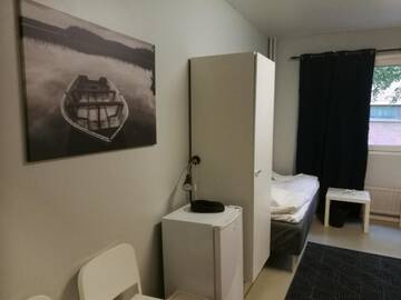 Фото номера Трехместный номер с общей ванной комнатой Хостелы HVC Hostel Turku г. Турку 4