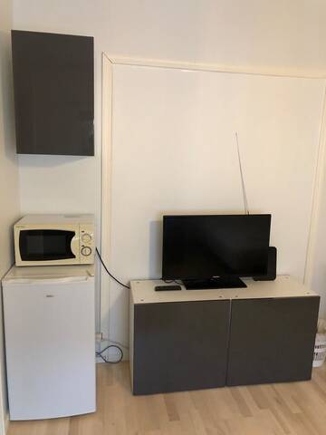 Фото Проживание в семье 18m2 shared twin room in a villa/ centrum г. Турку 5