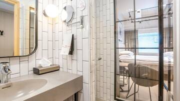 Фото номера Двухместный номер с 1 кроватью Отель Original Sokos Hotel Wiklund г. Турку 4
