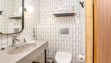 Фото номера Двухместный номер с 1 кроватью Отель Original Sokos Hotel Wiklund г. Турку 3