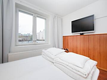 Фото номера Двухместный номер с 1 кроватью Отель Omena Hotel Turku г. Турку 2