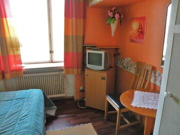 Фото номера Одноместный номер с общей ванной комнатой Гостевой дом Guesthouse Kupittaa г. Турку 2