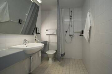Фото номера Одноместный номер Хостелы Hostel Linnasmäki г. Турку 4
