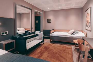 Фото номера Трехместный номер Отель Centro Hotel Turku г. Турку 3
